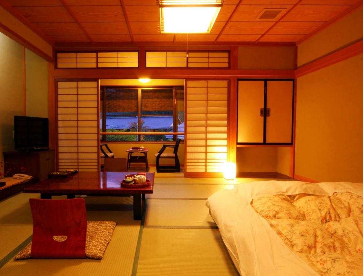 ホテル花ごころ万喜 高山市 エクステリア 写真